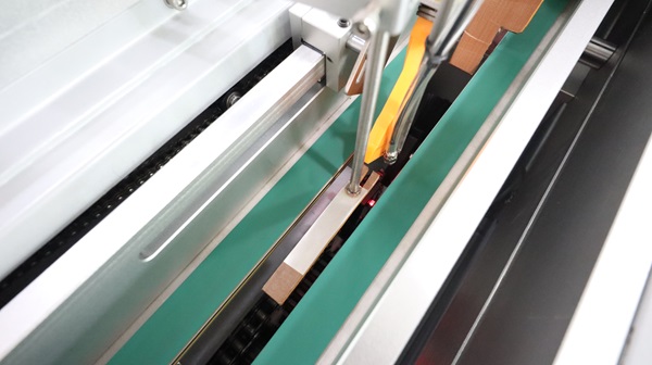 電線對折貼標機,對折貼標機,全自動貼標機