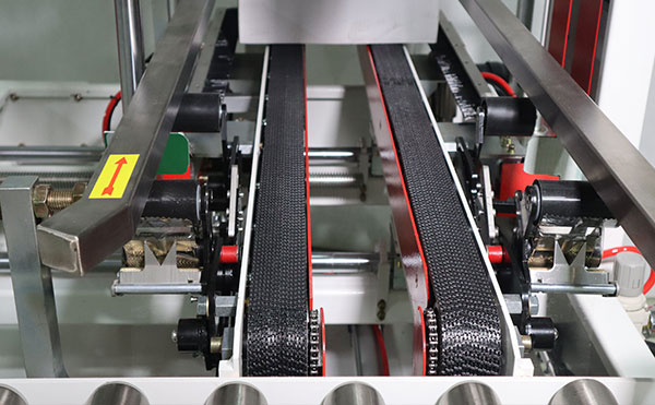 紙箱自動封箱機,封箱機,紙箱包裝機